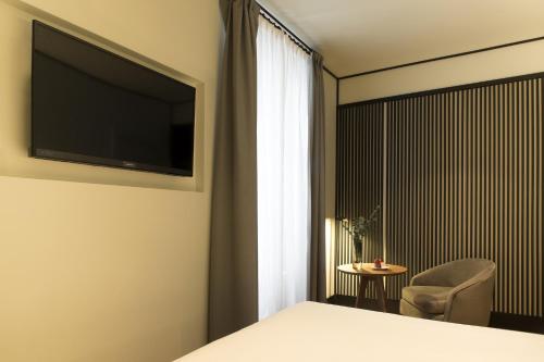 Habitación (1 o 2 adultos) - 1 o 2 camas del hotel Icon Embassy. Foto 6
