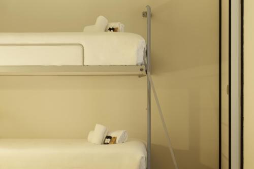 Habitación Cuádruple del hotel Icon Embassy. Foto 4
