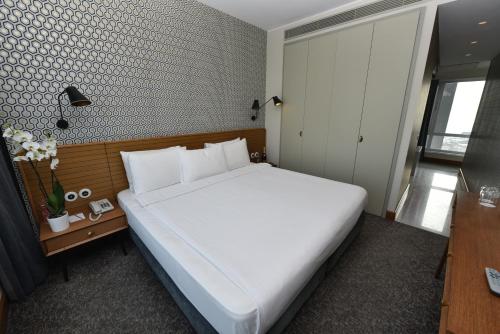 Suite con vistas al Bósforo del hotel The Marmara Pera. Foto 10