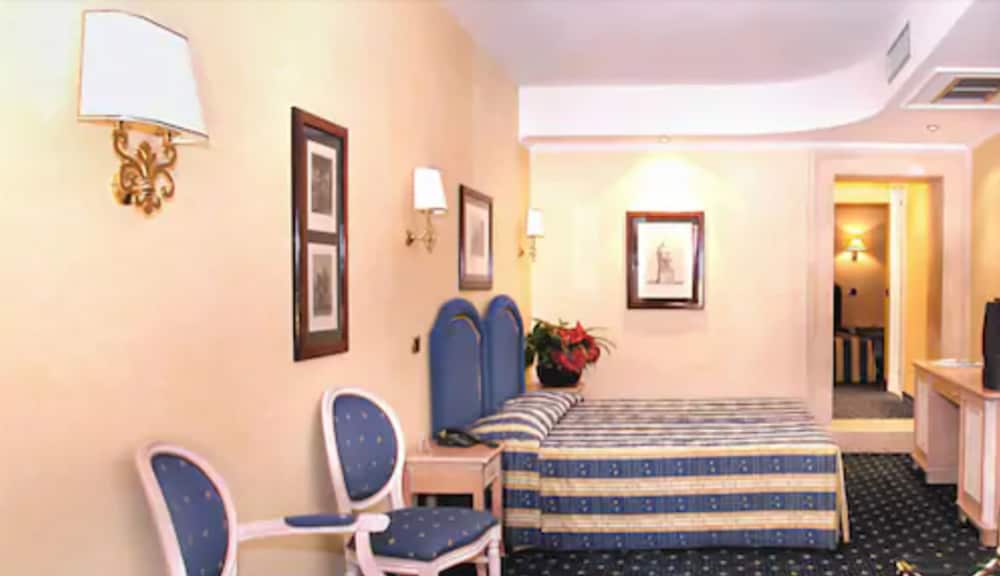 Habitación Cuádruple del hotel Valle. Foto 4