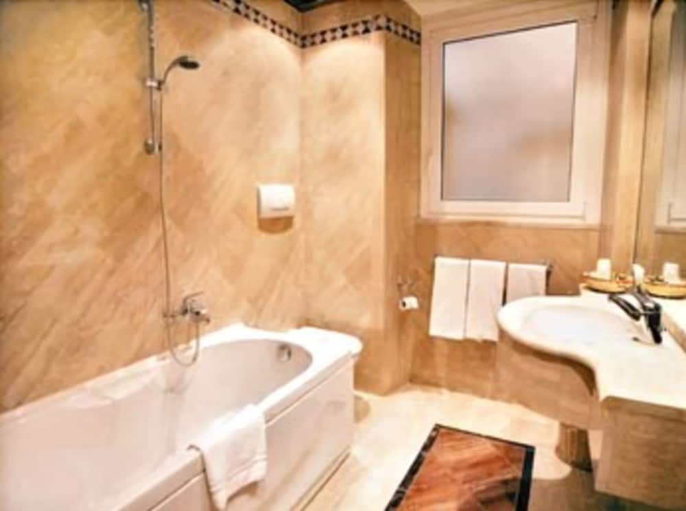 Habitación Cuádruple del hotel Valle. Foto 5