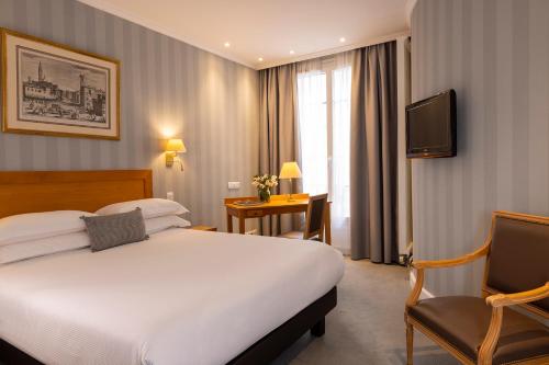 Habitación Doble Superior del hotel Le Littré. Foto 1