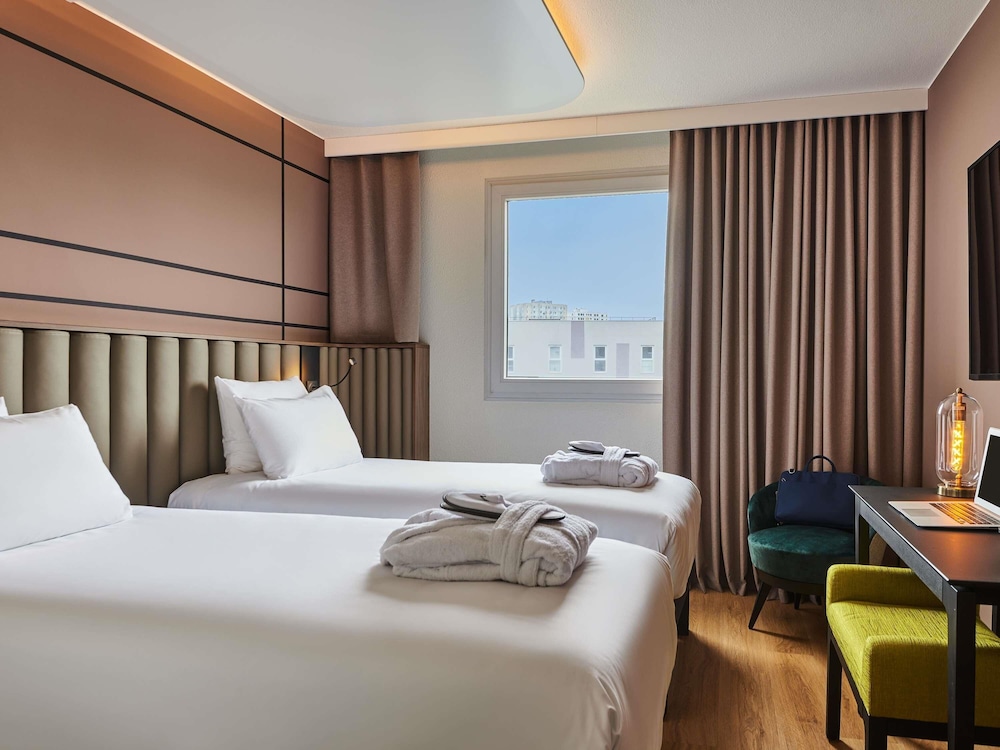 Habitación Superior - 2 camas individuales del hotel Mercure Paris Nanterre