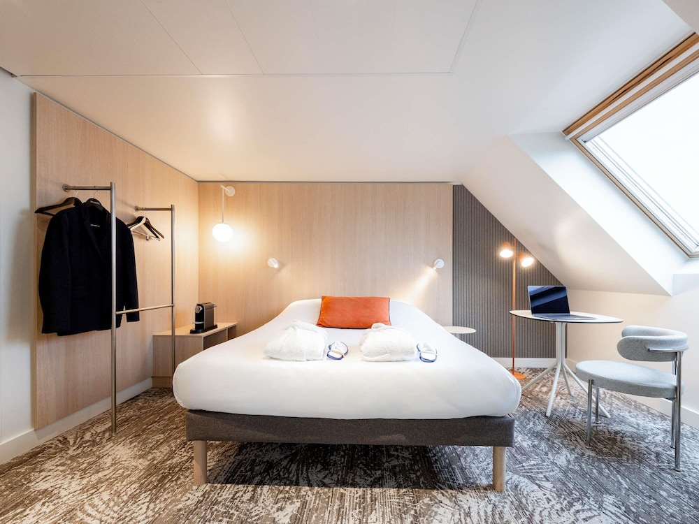 Habitación Executive con 1 cama queen size del hotel Novotel Paris 13 Porte D'italie. Foto 6