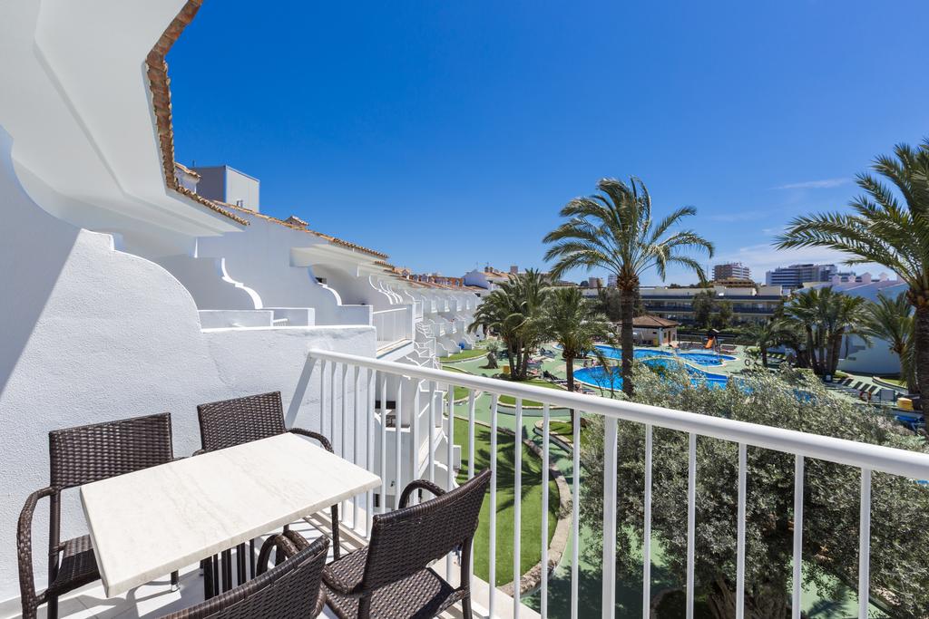 Apartamento 1 habitación Familiar del hotel Playas Cas Saboners. Foto 2