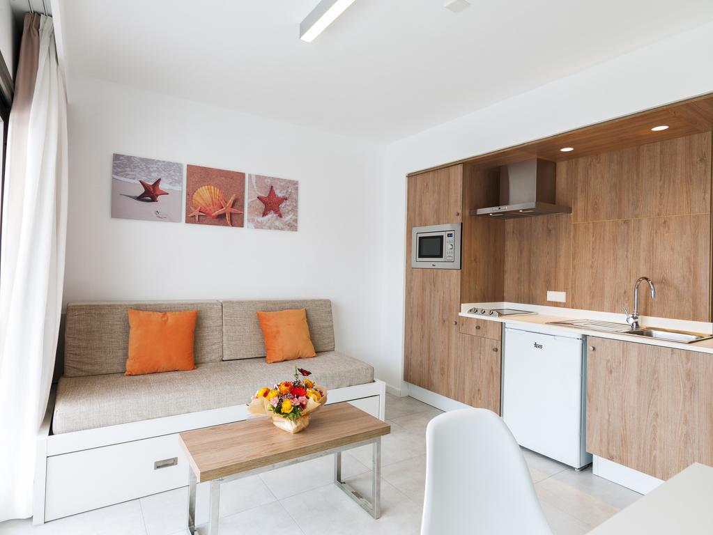Apartamento Superior 1 habitación del hotel Playas Cas Saboners. Foto 2