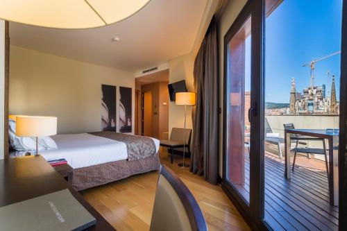 Habitación Doble Superior con terraza y vistas del hotel Eurostars Monumental. Foto 7