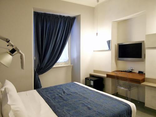 Habitación Doble del hotel California. Foto 6
