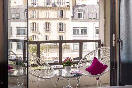 Habitación Doble Estándar del hotel Paris Louis Blanc. Foto 4