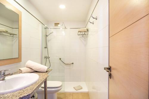 Apartamento con balcón del hotel Cala Nova. Foto 24