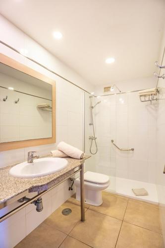 Apartamento con balcón del hotel Cala Nova. Foto 58