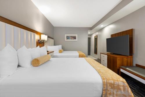 Habitación con 2 camas grandes - No fumadores del hotel Best Western Inn On The Avenue. Foto 9