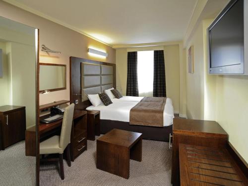 Habitación Twin Estándar del hotel Mercure London Paddington. Foto 9
