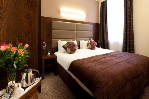 Habitación Doble Pequeña del hotel Mercure London Paddington. Foto 1