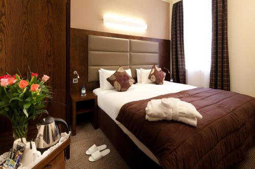 Habitación Doble Pequeña del hotel Mercure London Paddington. Foto 12