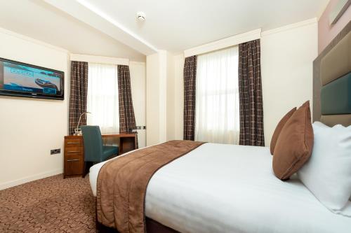 Habitación Doble Estándar del hotel Mercure London Paddington. Foto 4