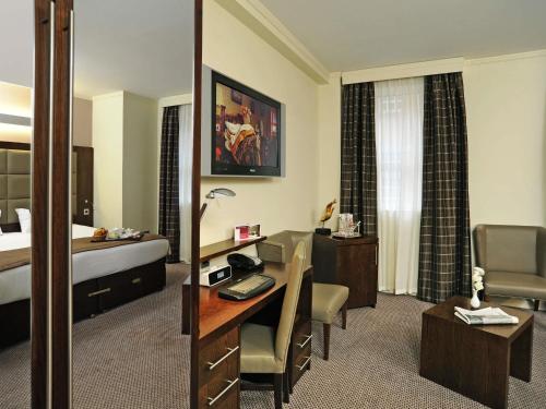 Habitación Executive King del hotel Mercure London Paddington. Foto 12