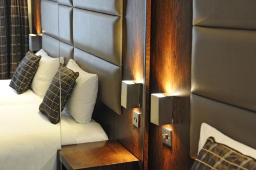 Habitación Executive Twin del hotel Mercure London Paddington. Foto 11