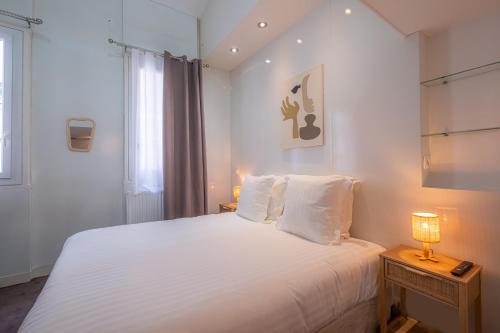 Habitación Doble Grande del hotel Makom Pereire. Foto 1
