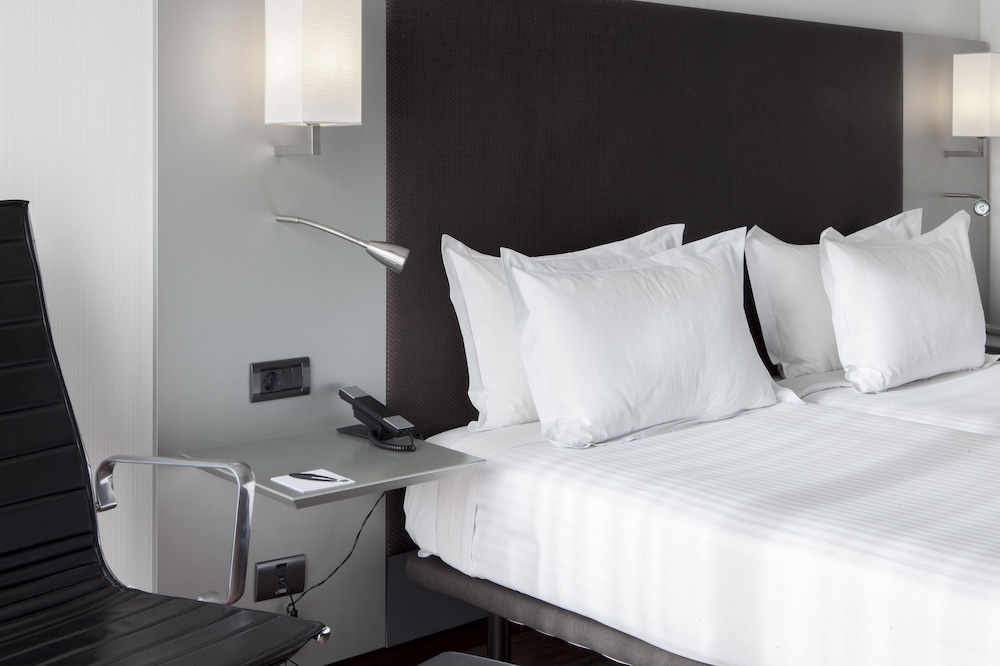 Habitación estándar, 2 camas individuales del hotel Ac Burgos By Marriott. Foto 1