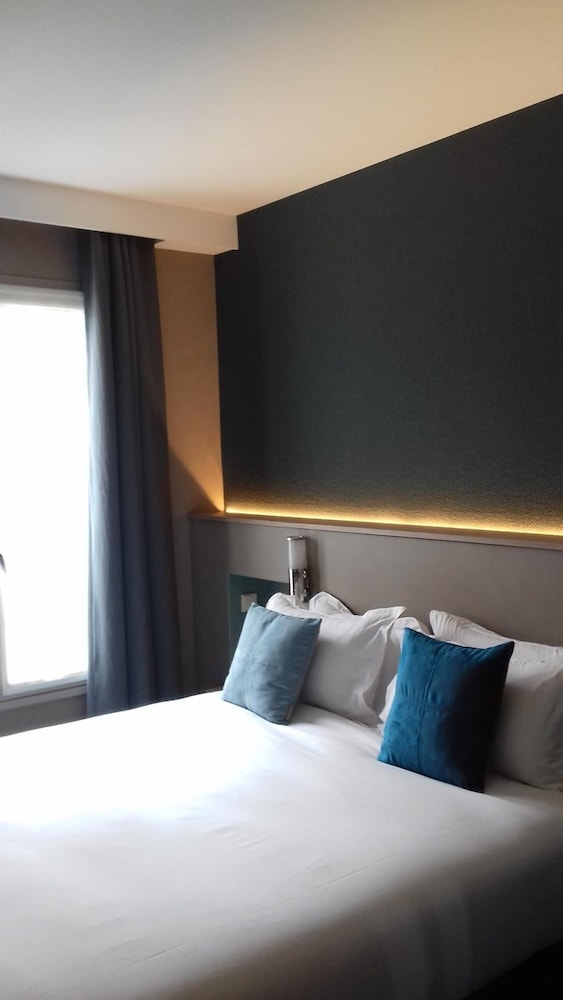 Habitación Estándar con 1 cama doble del hotel Ibis Styles Bourg La Reine. Foto 5