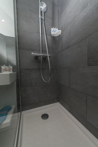 Habitación Doble Estándar del hotel Le 209 Paris Bercy. Foto 23