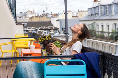 Habitación Doble Clásica del hotel Régina Opéra Grands Boulevards. Foto 9
