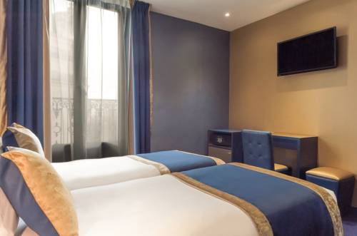 Habitación Triple Superior del hotel Trianon Gare de Lyon