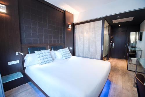 Habitación Doble del hotel Petit Palace President Castellana. Foto 1