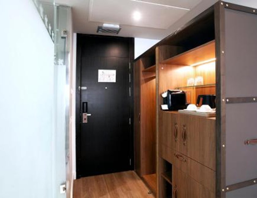 Habitación Doble Estándar - 2 camas del hotel voco Madrid - Las Tablas by IHG. Foto 9