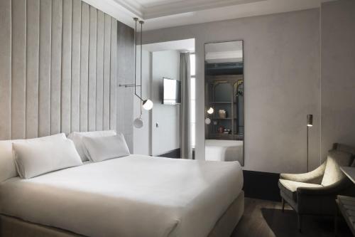 Habitación Triple del hotel Icon Wipton. Foto 3