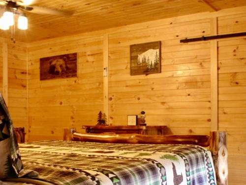 Suite Familiar Deluxe del hotel Sundowner On Lake George. Foto 12