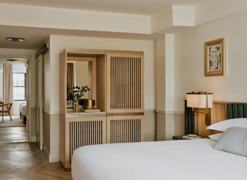 Premium King Room with Shower and Jetted Bath del hotel 70 Park Avenue. Foto 6