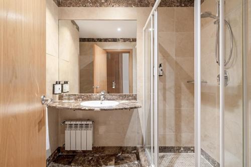 Habitación Doble Estándar - 2 camas del hotel Crisol Leganés. Foto 12