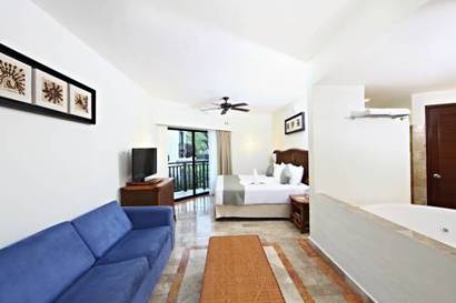 Habitación doble Lujo Club del hotel Sandos Caracol Nature Resort and Water Park All Inclusive. Foto 1
