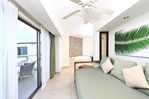 Pool View Penthouse del hotel Sandos Caracol Nature Resort and Water Park All Inclusive. Foto 4