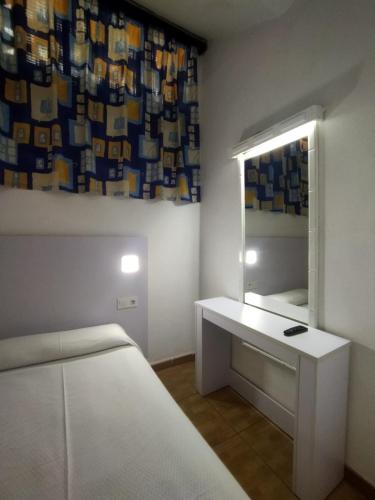 Habitación Doble Económica del hotel Casa Del Sol. Foto 1