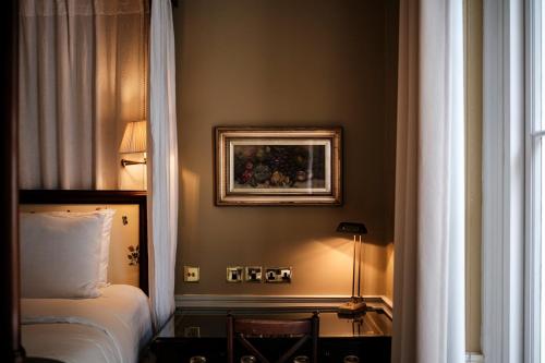 Suite con Balcón del hotel Roseate House London. Foto 1