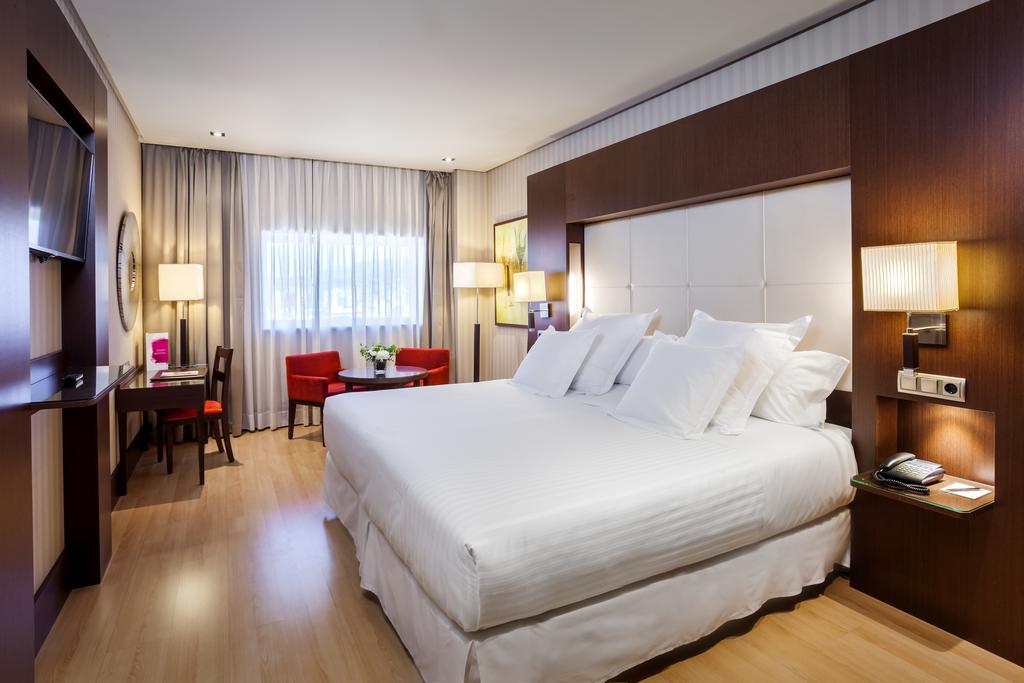 Habitación doble Superior del hotel Barceló Granada Congress