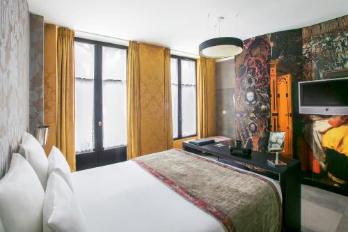 Habitación Doble original del hotel Le Bellechasse Saint Germain. Foto 1