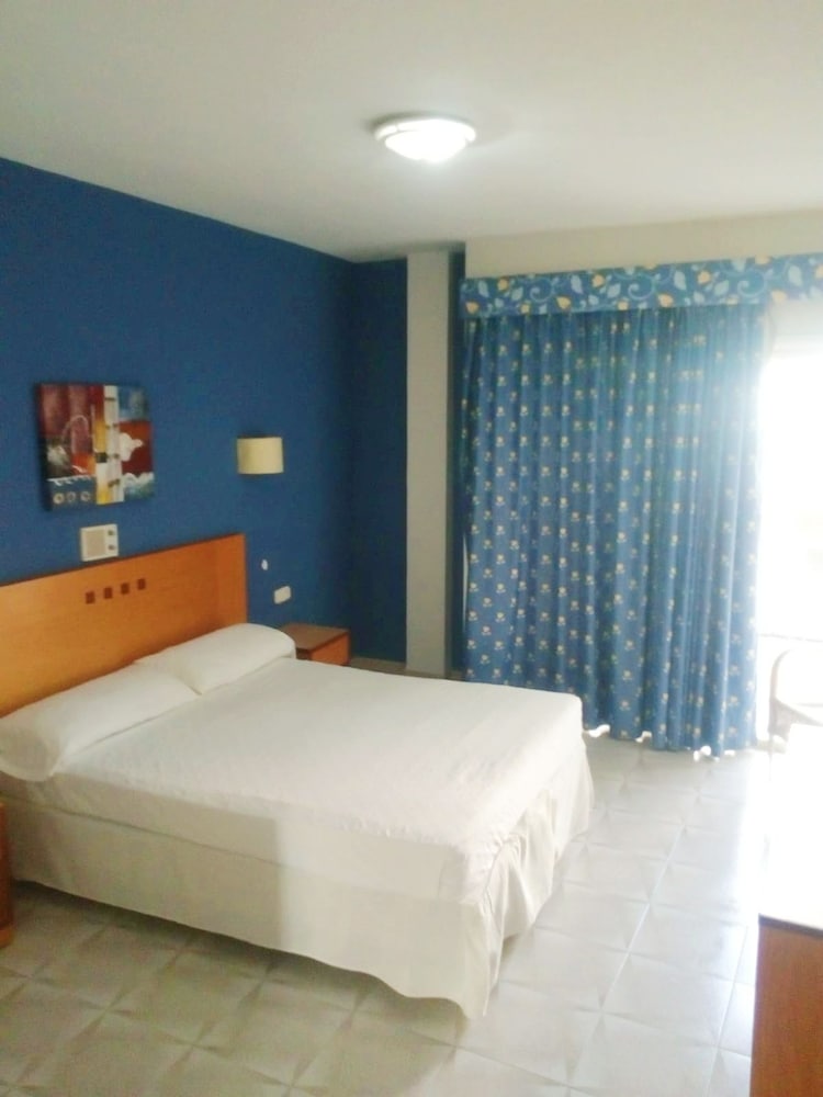 Habitación estándar doble, 2 camas individuales del hotel Aeropuerto Sur. Foto 3