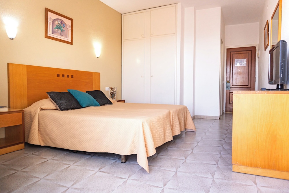 Habitación estándar doble, 2 camas individuales del hotel Aeropuerto Sur. Foto 9