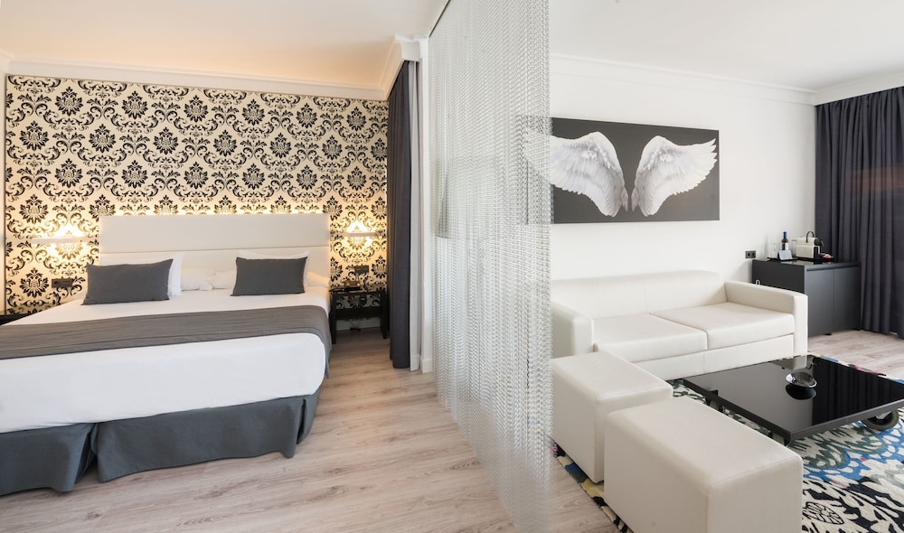 Junior suite Vista Mar Lujo Superior 2 Camas individuales del hotel Tui Blue Suite Princess - Adults Only. Foto 1