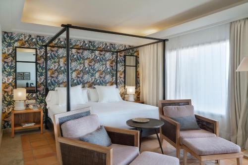 Villa de lujo con jardín privado del hotel Vincci Selección La Plantación Del Sur. Foto 18