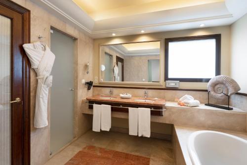 Villa Deluxe del hotel Vincci Selección La Plantación Del Sur. Foto 10