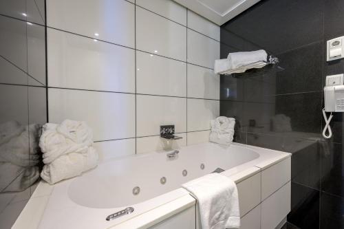 Suite Las Damas del hotel Nelva. Foto 8