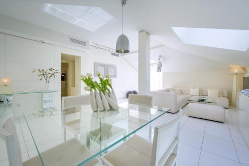 Suite Casablanca del hotel Nelva. Foto 5
