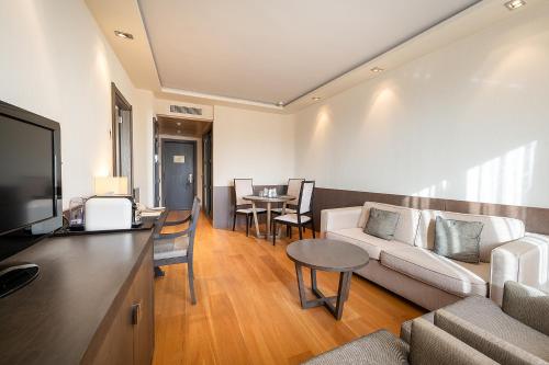 Suite Junior del hotel Nelva. Foto 4