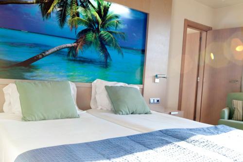 Habitación cuádruple del hotel Nelva
