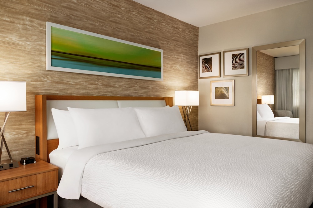 Habitación estándar, 1 cama de matrimonio grande, vistas al mar del hotel Holiday Inn Miami Beach - Oceanfront, An Ihg. Foto 3